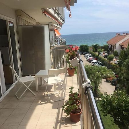 滨海卡夫雷拉Precioso Apartamento En La Playa Barcelona公寓 外观 照片